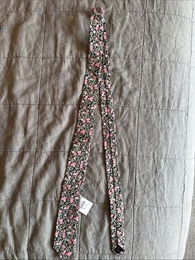 Beautiful Floral Necktie - JCrew NWT